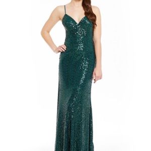 Nicole Miller Prom Dress, emerald green, size 4